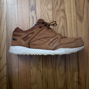 Reebok Ventilator Sz. 11.5 GORE-TEK